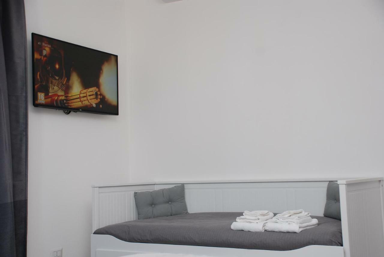 Dolce Sbadiglio 2 Hotel Cagliari Bagian luar foto