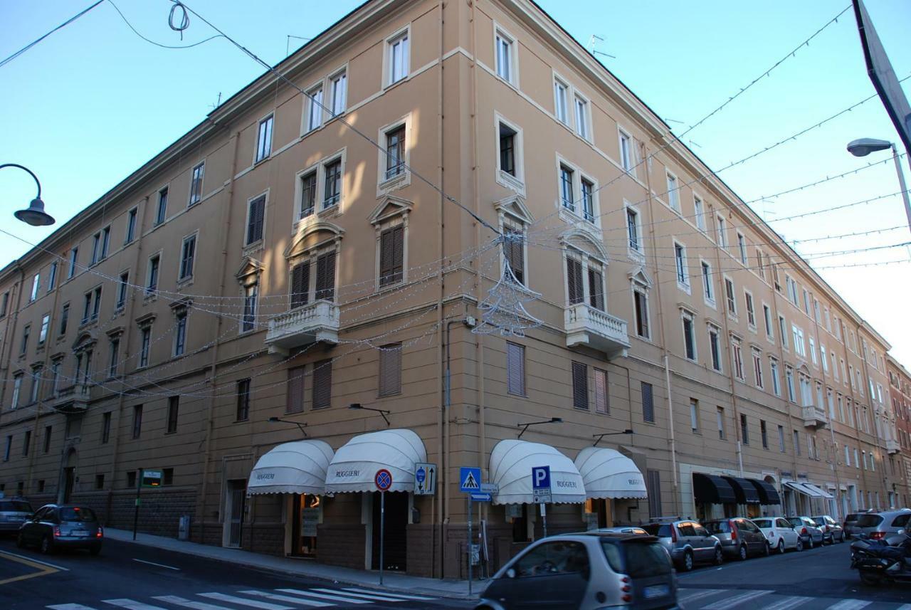Dolce Sbadiglio 2 Hotel Cagliari Bagian luar foto